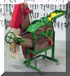 Corn_Sheller_1.JPG (222531 bytes)